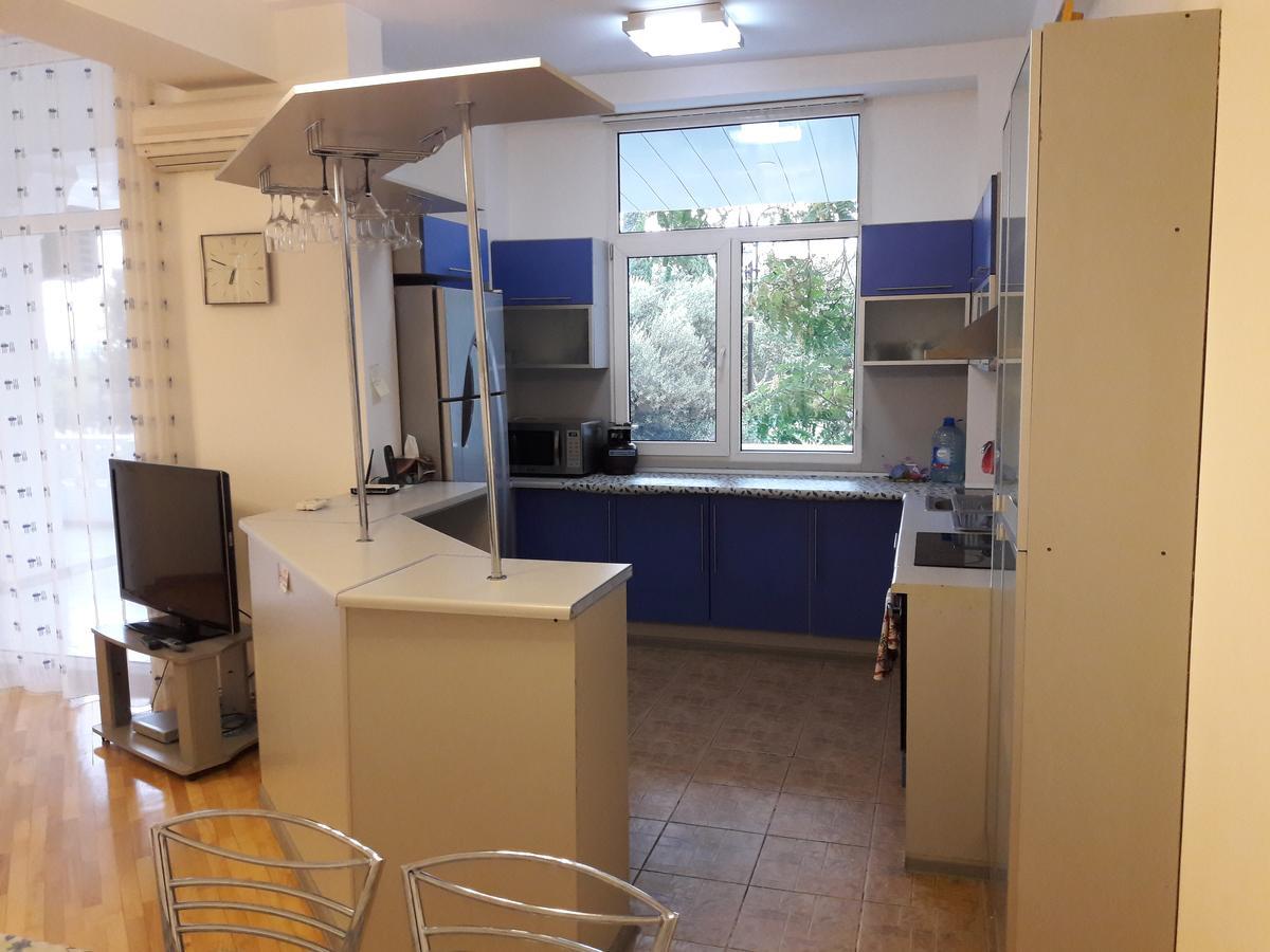 I See The Sea Nefchilyar Avenue 2 Bedroom Baku Exterior photo