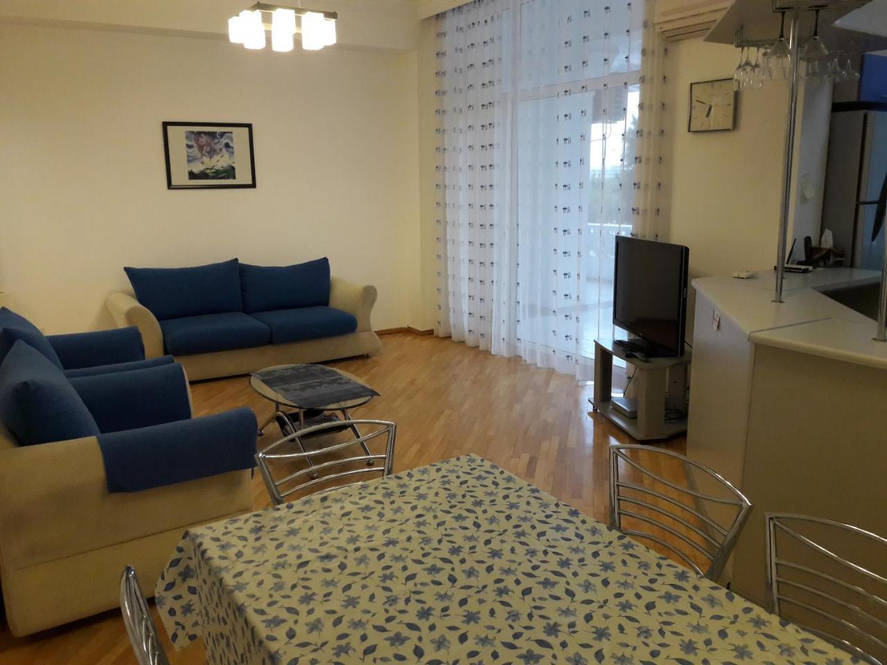 I See The Sea Nefchilyar Avenue 2 Bedroom Baku Exterior photo